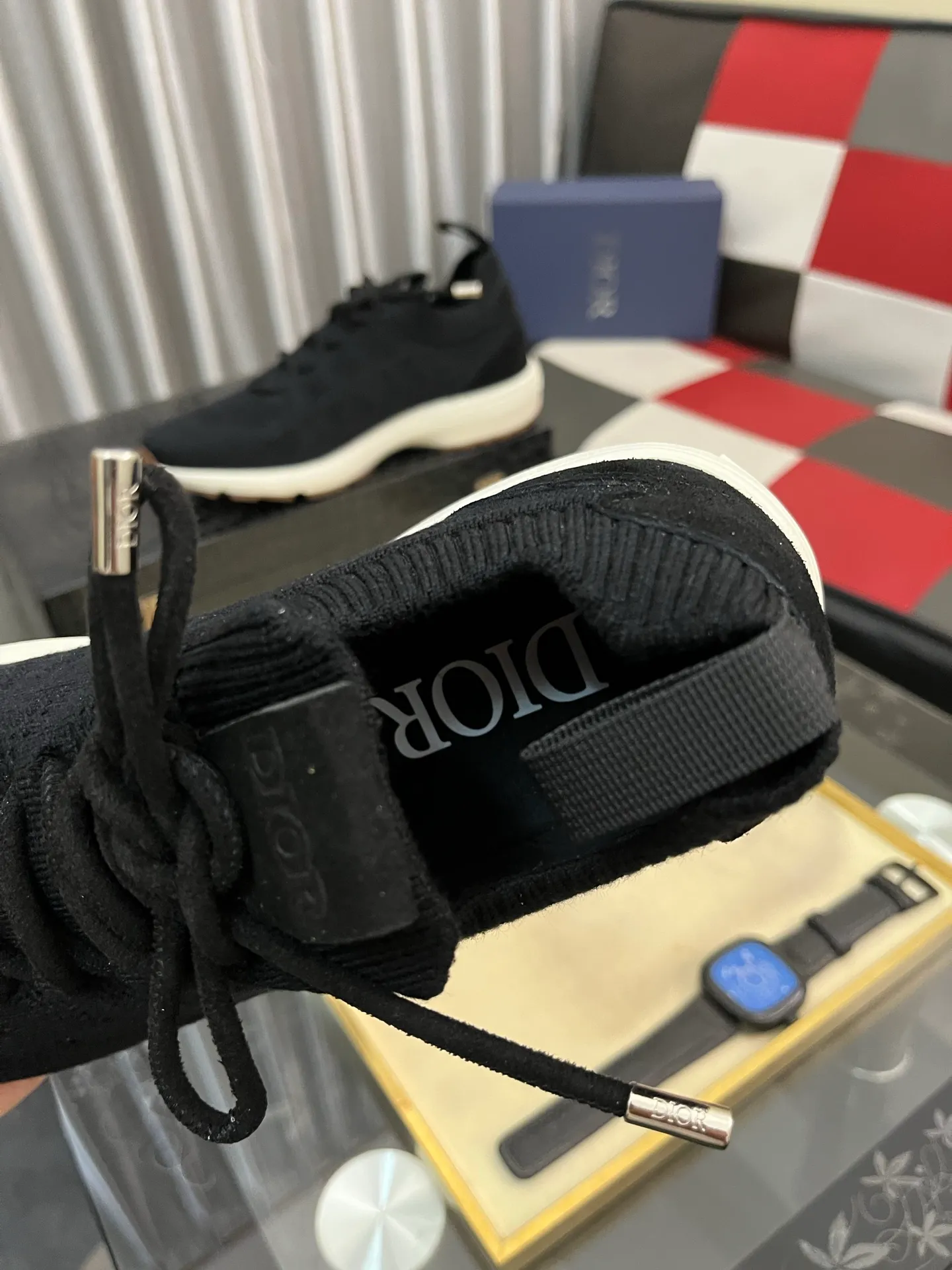 Men's shoes 💰: 400⌚️⌚️2025 new Dior fly-knit breathable casual men's shoes are on the market, original order, impeccable, the upper is made of imported fly-knit, and the original outsole is made one to one quarter. It is super comfortable on the feet. It is a must-buy pair of shoes. Available in sizes 38-446️⃣